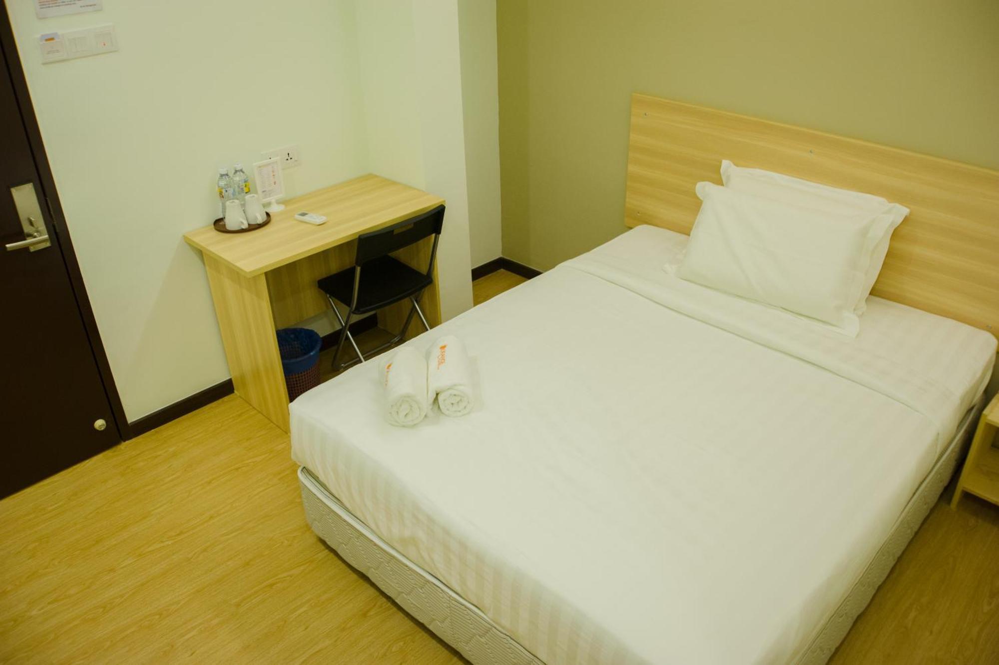 1Orange Hotel Sri Petaling Kuala Lumpur Habitación foto